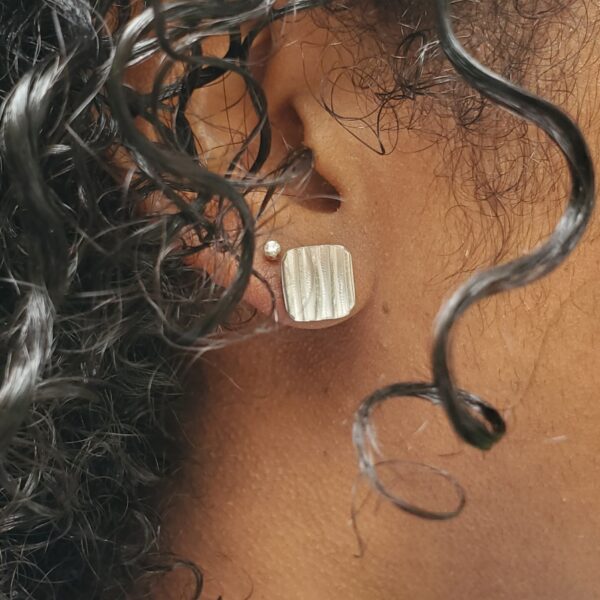 Silver Wavy Line Stud - Image 2